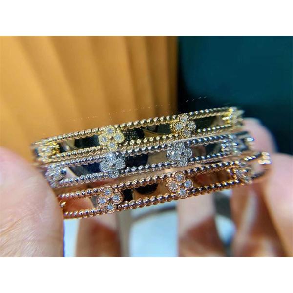 期間限定 重ね付け ゴールド シルバー モード系 注目 VCA ヴァン ヴァン クリーフ＆アーペル スーパーコピー