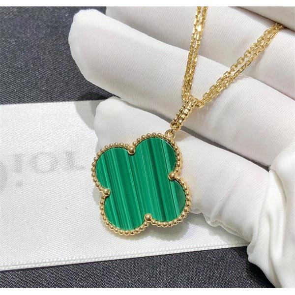 ネックレス グリーン ストーン調 VCA ヴァン ヴァン クリーフ＆アーペル コピー 限定 希少 インパクト