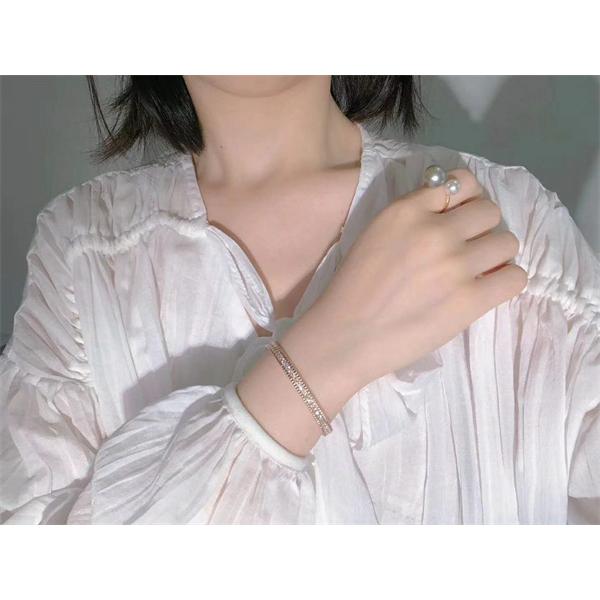 ブレスレット ゴールド VCA ヴァン ヴァン クリーフ＆アーペル スーパーコピー 売れ筋 洗練 デザイン性