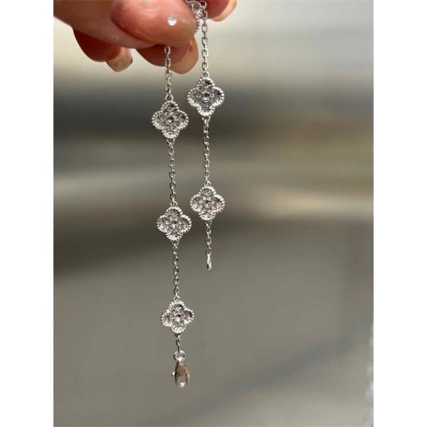 クローバーモチーフ シルバー 軽やか バランス 入手困難 VCA ヴァン ヴァン クリーフ＆アーペル 偽物