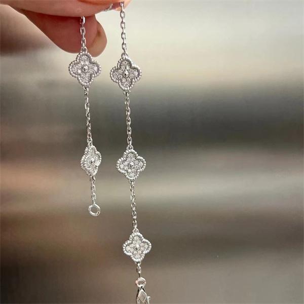 クローバーモチーフ シルバー 軽やか バランス 入手困難 VCA ヴァン ヴァン クリーフ＆アーペル 偽物