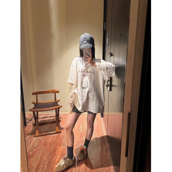 ACNE STUDIOS アクネ ストゥディオズ コピー 雰囲気 ホワイト グラフィック ロングTシャツ こなれ感  