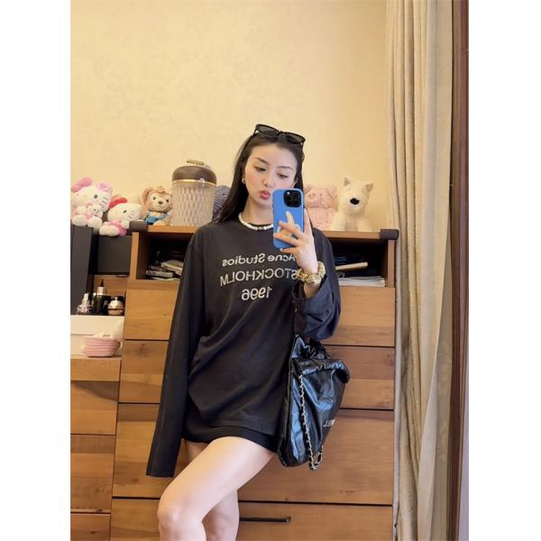 秋冬 厳選 マルチカラー ロゴ ACNE STUDIOS アクネ ストゥディオズ コピー ロングTシャツ 実用的