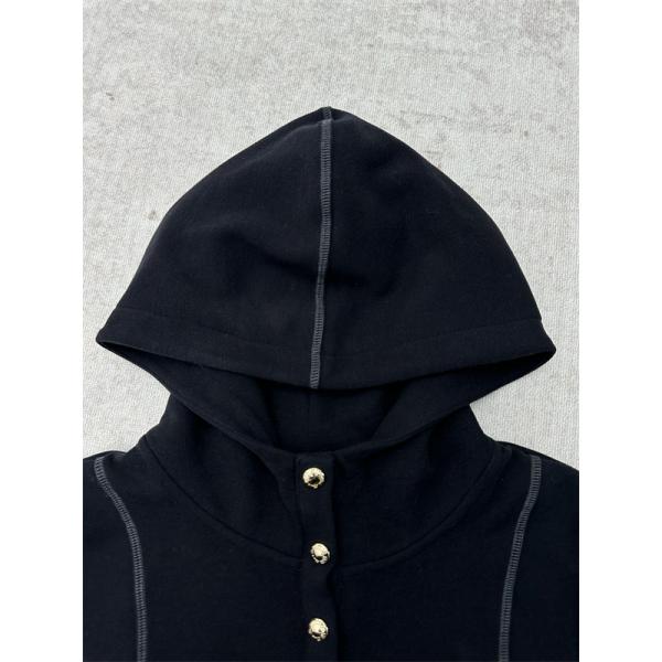 MIUMIU ミュウミュウ コピー 秋冬 しっとり ブラウン フーディー トップス 入手困難