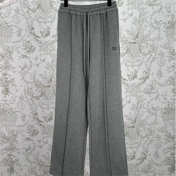 2025秋冬 ふんわり グレー ニットパンツ 着心地抜群 MIUMIU ミュウミュウ コピー