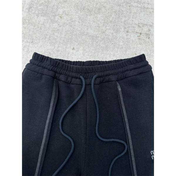 2025秋冬 ふんわり グレー ニットパンツ 着心地抜群 MIUMIU ミュウミュウ コピー