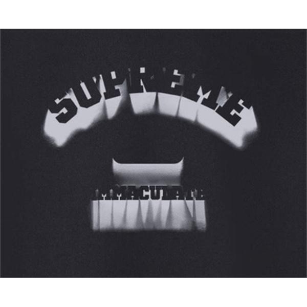 SUPREME シュプリーム コピー お洒落 冬仕様 ホワイト 即完 ロゴ スウェット