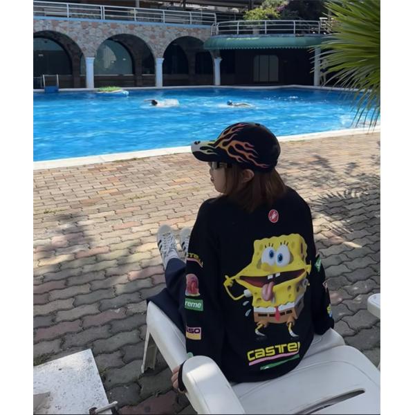  SUPREME シュプリーム コピー 上質素材 モード系 ブラック 話題 入手困難 パーカー