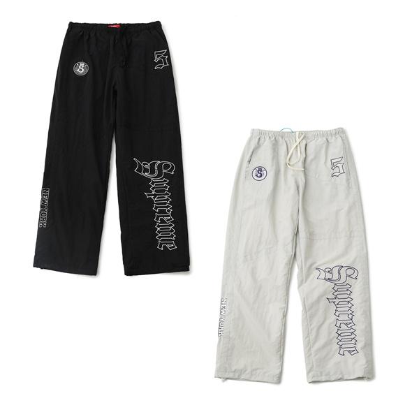 2025秋冬コーデ プレミアム ブラック 定番 SUPREME シュプリーム 偽物 パンツ