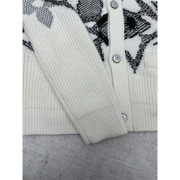 2025秋冬 Vネック ニット LOUIS VUITTON ルイヴィトン 偽物 カーディガン リラックス