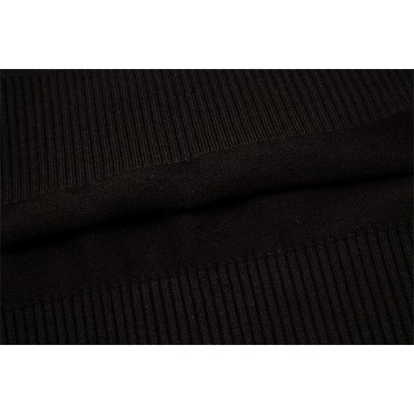 刺繍ロゴ ニット ブラック 定番デザイン モード系 LOUIS VUITTON ルイヴィトン 偽物