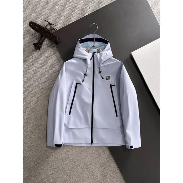 LOUIS VUITTON ルイヴィトン コピー 2025秋冬必須 ジャケット ブラック 防寒 話題