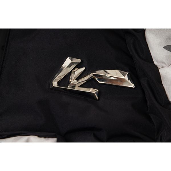 LOUIS VUITTON ルイヴィトン コピー ダウンジャケット ホワイト×ブラック フード 秋冬コーデ