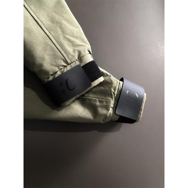 LOUIS VUITTON ルイヴィトン コピー ダウンジャケット カーキ フード付き 中綿 モード系