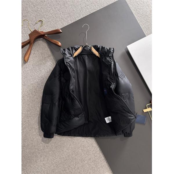  LOUIS VUITTON ルイヴィトン 偽物 ダウンジャケット ブラック ショート丈 メンズ 2025秋冬必須