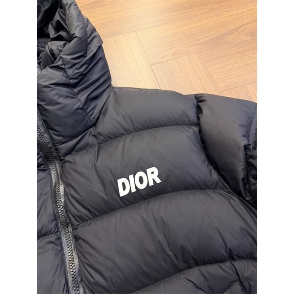 注目度抜群！ダウンジャケット ベージュ フード付き 防寒 DIOR ディオール コピー