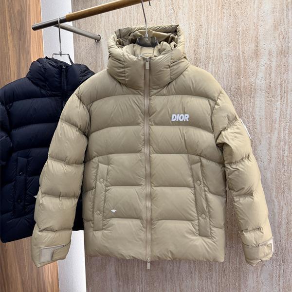 注目度抜群！ダウンジャケット ベージュ フード付き 防寒 DIOR ディオール コピー