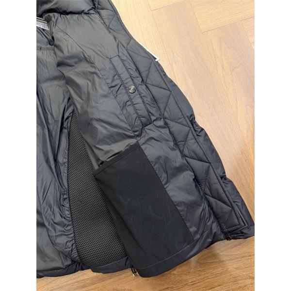 注目度抜群！ダウンジャケット ベージュ フード付き 防寒 DIOR ディオール コピー