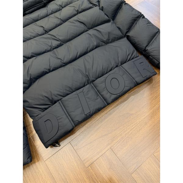 注目度抜群！ダウンジャケット ベージュ フード付き 防寒 DIOR ディオール コピー