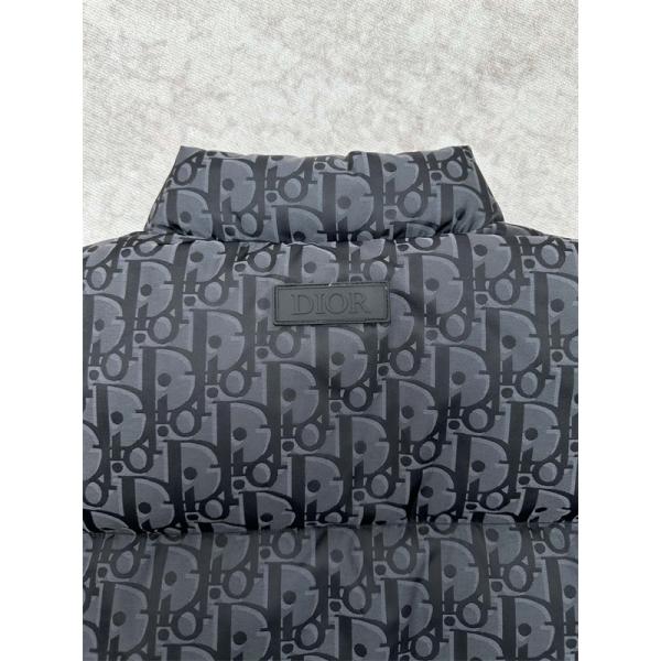 DIOR ディオール コピー 存在感抜群 ダウンジャケット 総柄 ブラック メンズ 保温