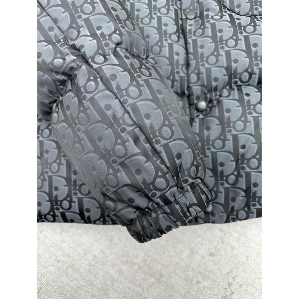 DIOR ディオール コピー 存在感抜群 ダウンジャケット 総柄 ブラック メンズ 保温