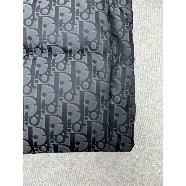 DIOR ディオール コピー 存在感抜群 ダウンジャケット 総柄 ブラック メンズ 保温