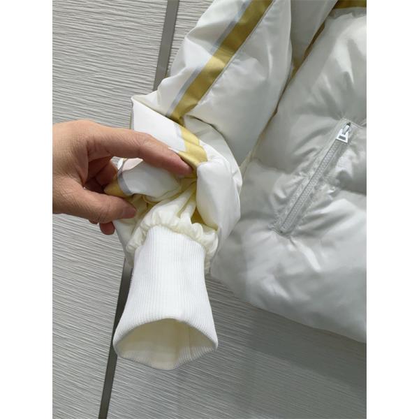 即完売級 DIOR ディオール コピー ダウンジャケット ホワイト レディース 防寒力抜群