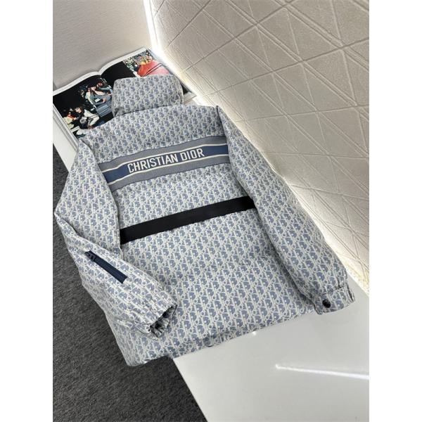 人気集中 DIOR ディオール コピー ダウンジャケット ライトブルー レディース 防寒仕様