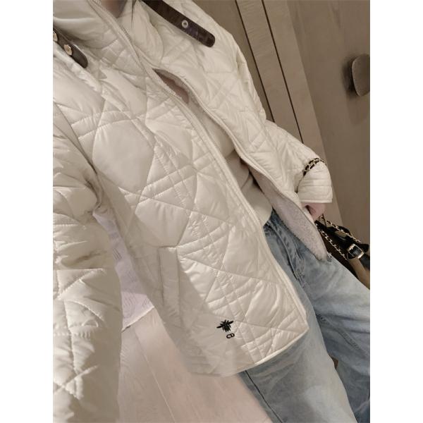 DIOR ディオール コピー 注目度急上昇 ジャケット ホワイト 着心地抜群ス 肌触り良好