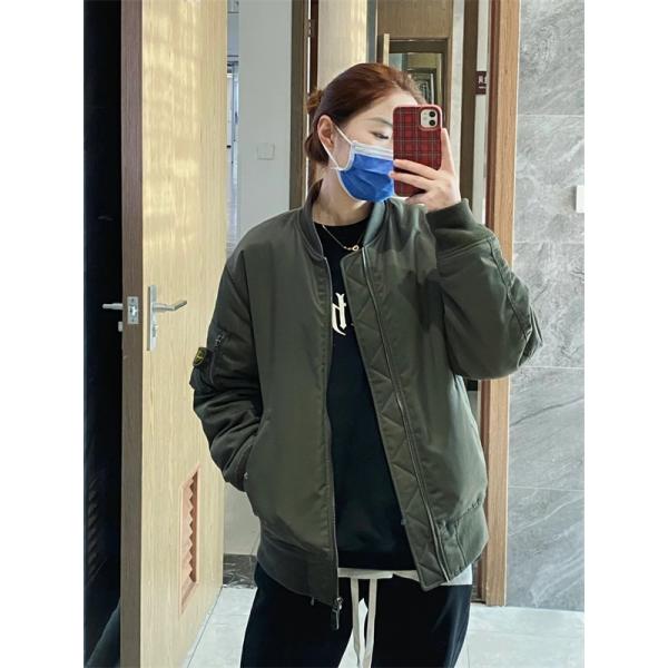 グレー 無骨デザイン ストリート映え 定番 人気 STONE ISLAND ストーンアイランド コピー ブルゾン