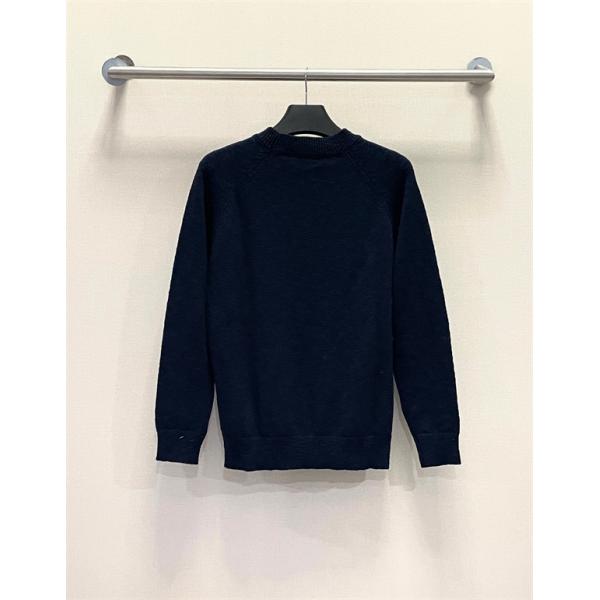 STONE ISLAND ストーンアイランド コピー 2025秋冬 上品ロゴ刺繍 軽い 着心地 長く使える ニット