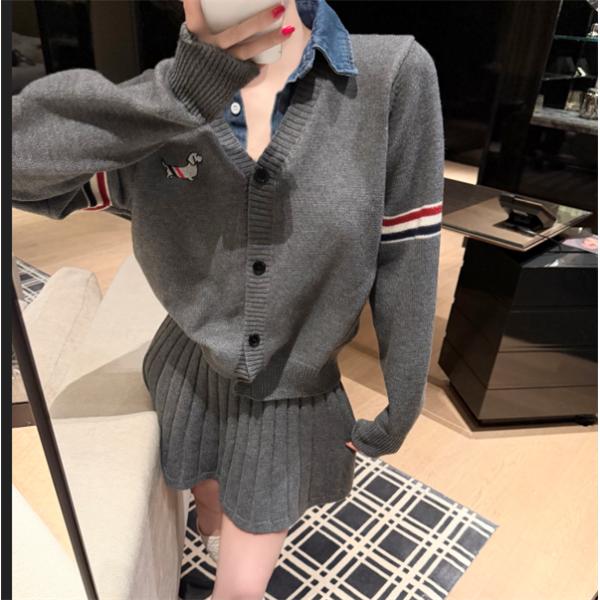 2026新作♥THOM BROWNEトムブラウンセットアップコピー オシャレレディースファッション