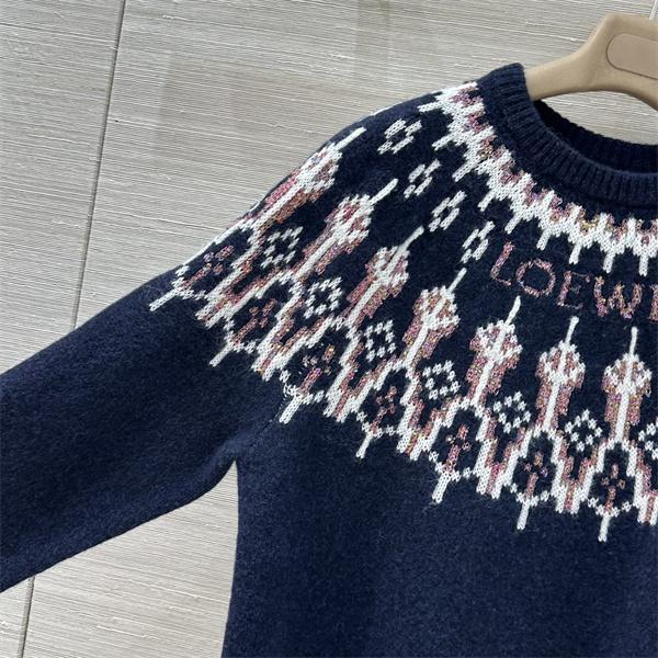 2026新品ロエベセーター コピーLOEWEフェアアイルニット☆クラシックなクルーネック