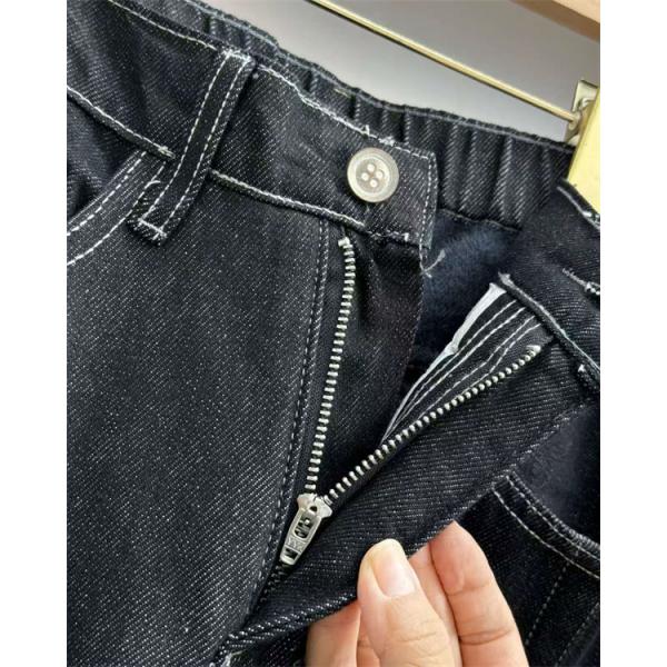  2025秋冬 大人ストリート ワンポイント  AMI PARIS アミ パリス 偽物 デニムパンツ ストレート