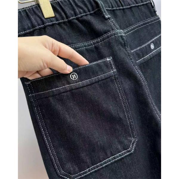  2025秋冬 大人ストリート ワンポイント  AMI PARIS アミ パリス 偽物 デニムパンツ ストレート