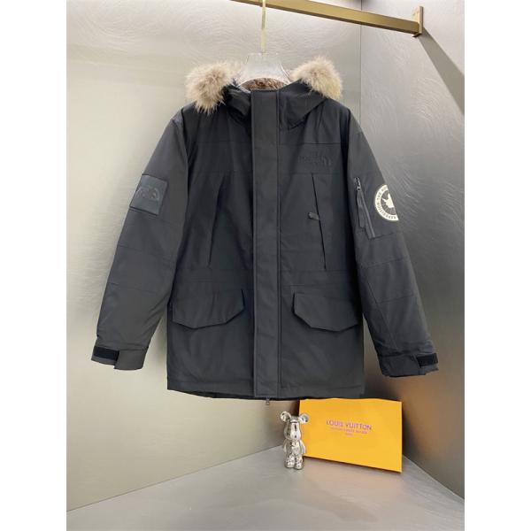 2025秋冬対応 高級感溢れる ダウンコート ファー仕様 THE NORTH FACE ザノースフェイス スーパーコピー