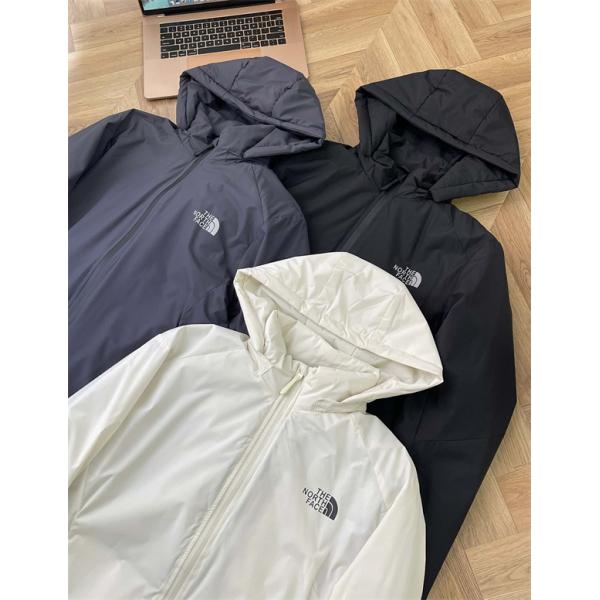  秋冬定番 軽量 ダウンジャケット 防寒 快適 フィット THE NORTH FACE ザノースフェイス スーパーコピー