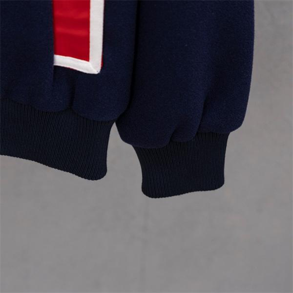 2025秋冬 CELINE セリーヌ コピー ネイビー ジャケット クラシカル 気品漂う 個性派