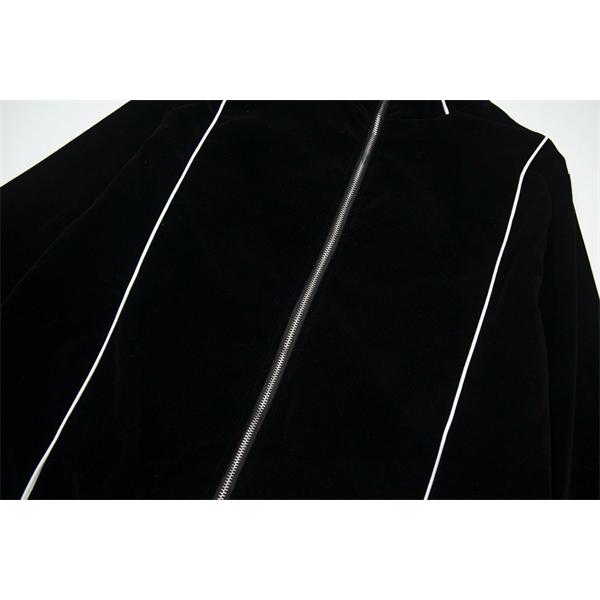 2025秋冬 CELINE セリーヌ コピー ブラック ジャケット ミニマル 洗練