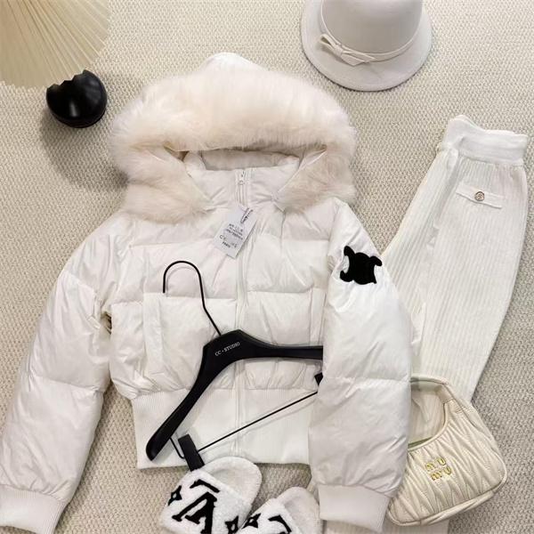 2025秋冬 CELINE ホワイト ダウンコート 数量限定 高級 防寒 セリーヌ コピー