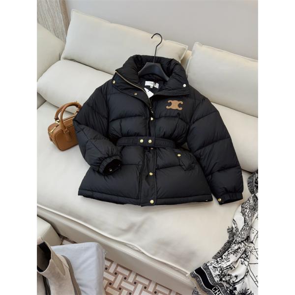 セリーヌ コピー 2025秋冬 CELINE ブラック ダウンジャケット 注目 トレンド 