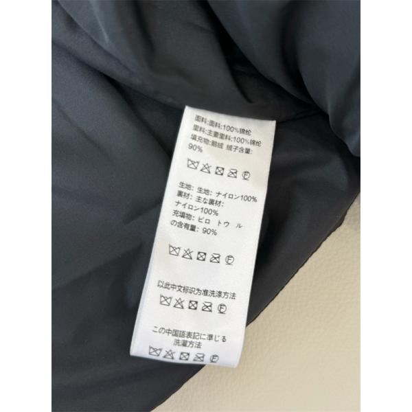 セリーヌ コピー 2025秋冬 CELINE ブラック ダウンジャケット 注目 トレンド 