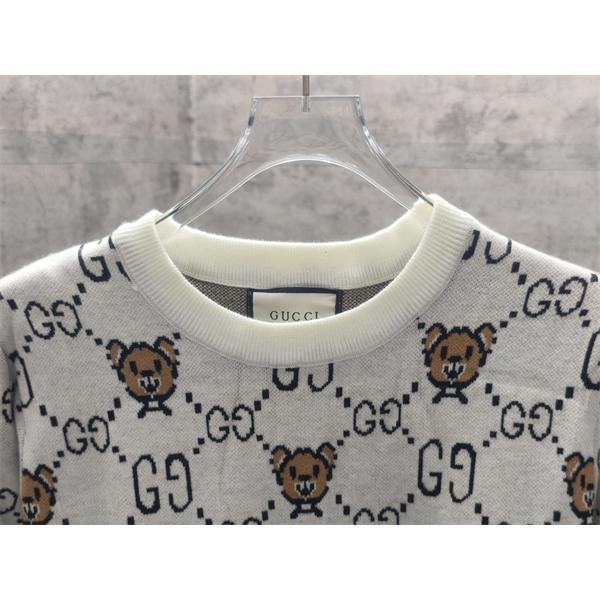 グッチ コピー 2026新作 GUCCI アイボリー ニット 新作 可愛い お洒落