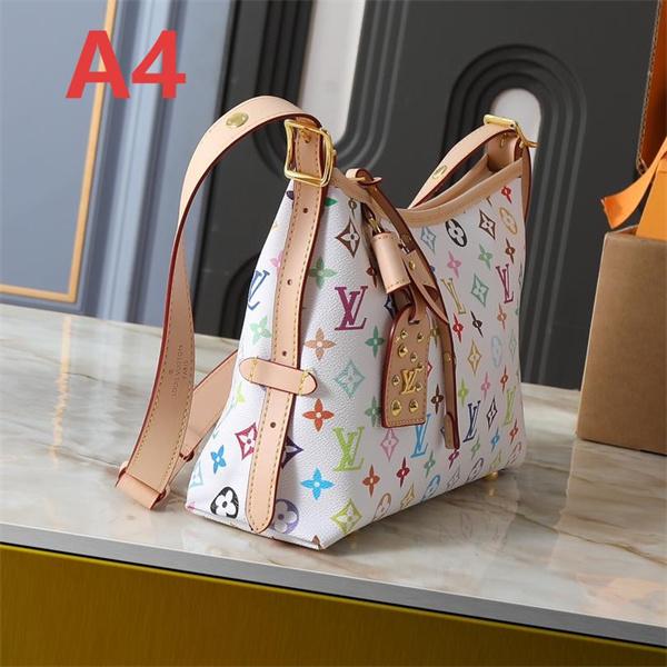 上品 ショルダーバッグ コンパクトサイズ 大人レディース LOUIS VUITTON ルイヴィトン コピー