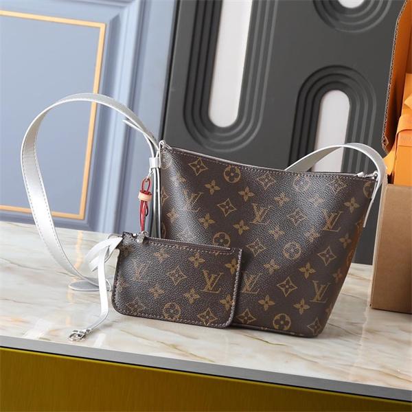 定番 LOUIS VUITTON ルイヴィトン コピー ショルダーバッグ ポーチ付き 軽量 便利