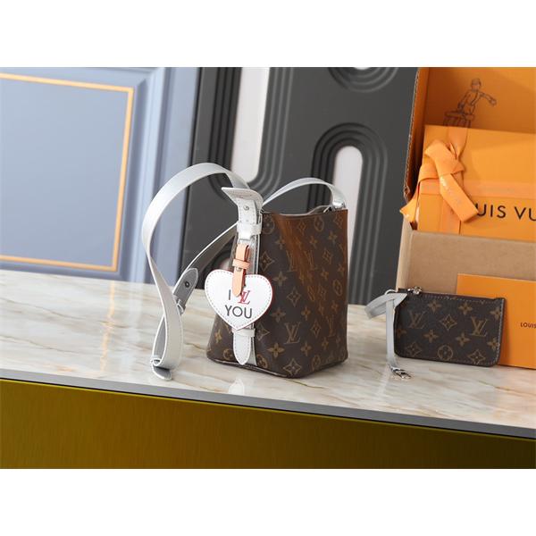 定番 LOUIS VUITTON ルイヴィトン コピー ショルダーバッグ ポーチ付き 軽量 便利