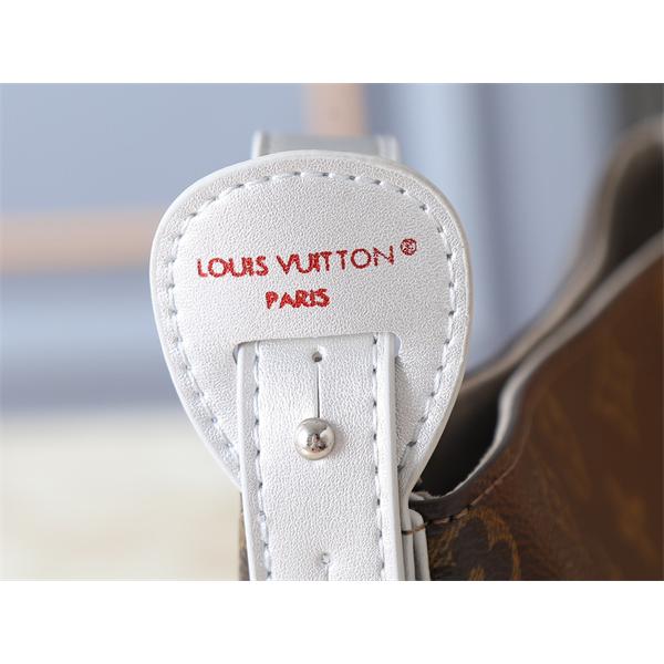 定番 LOUIS VUITTON ルイヴィトン コピー ショルダーバッグ ポーチ付き 軽量 便利