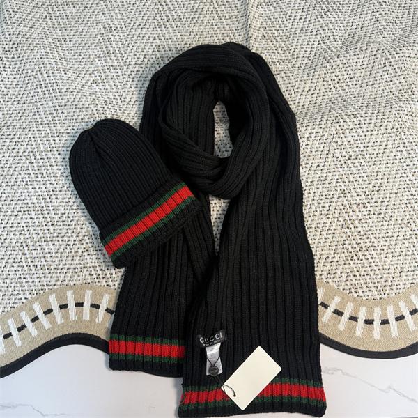 GUCCI グッチ コピー ニットマフラー キャップセット ブラック 暖か素材 冬仕様