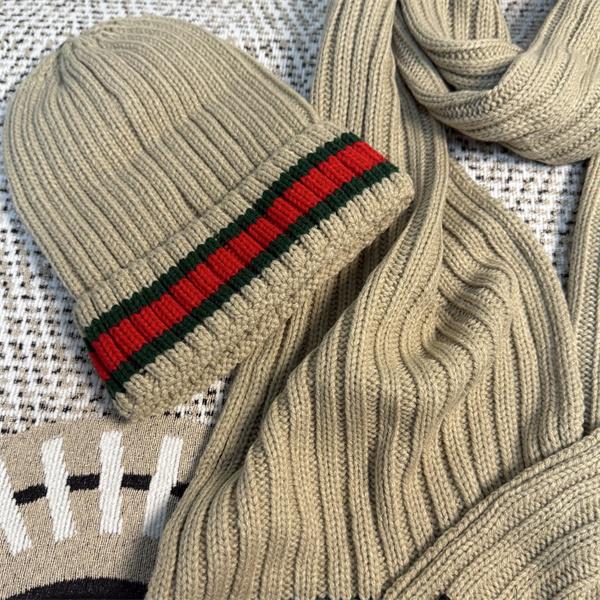 GUCCI グッチ コピー ニットマフラー キャップセット ブラック 暖か素材 冬仕様