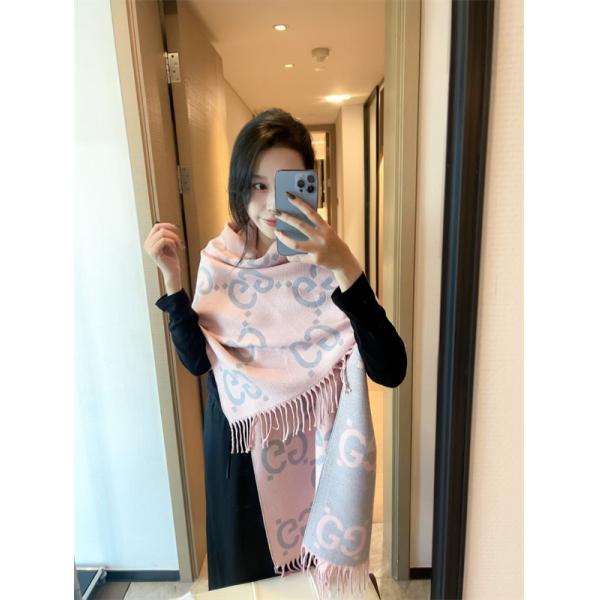 人気総柄 GUCCI グッチ コピー ストール ブラック系 大人モード ユニセックス